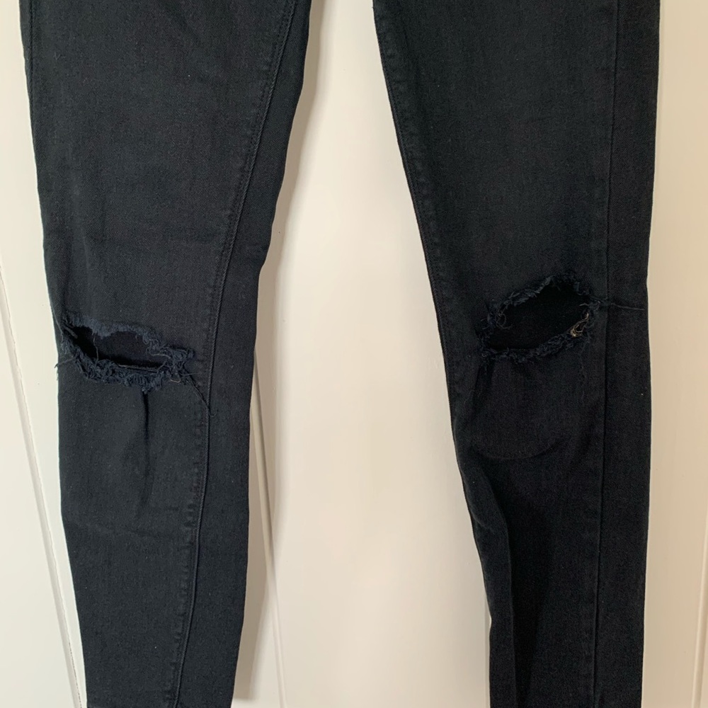 Hi Rise Ripped Jeans - Picture 2 of 4